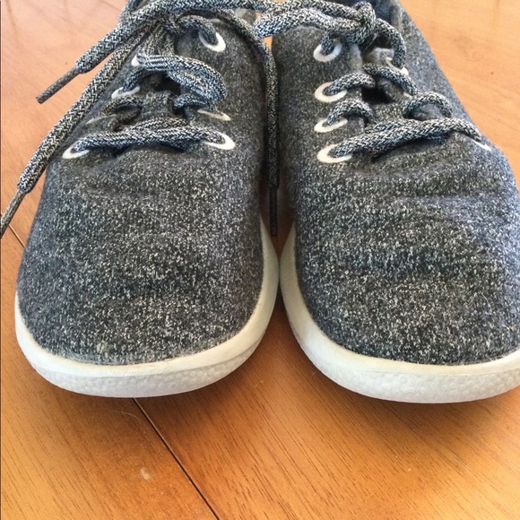 Allbirds Women’s Wool Runners - Picture 5 of 7